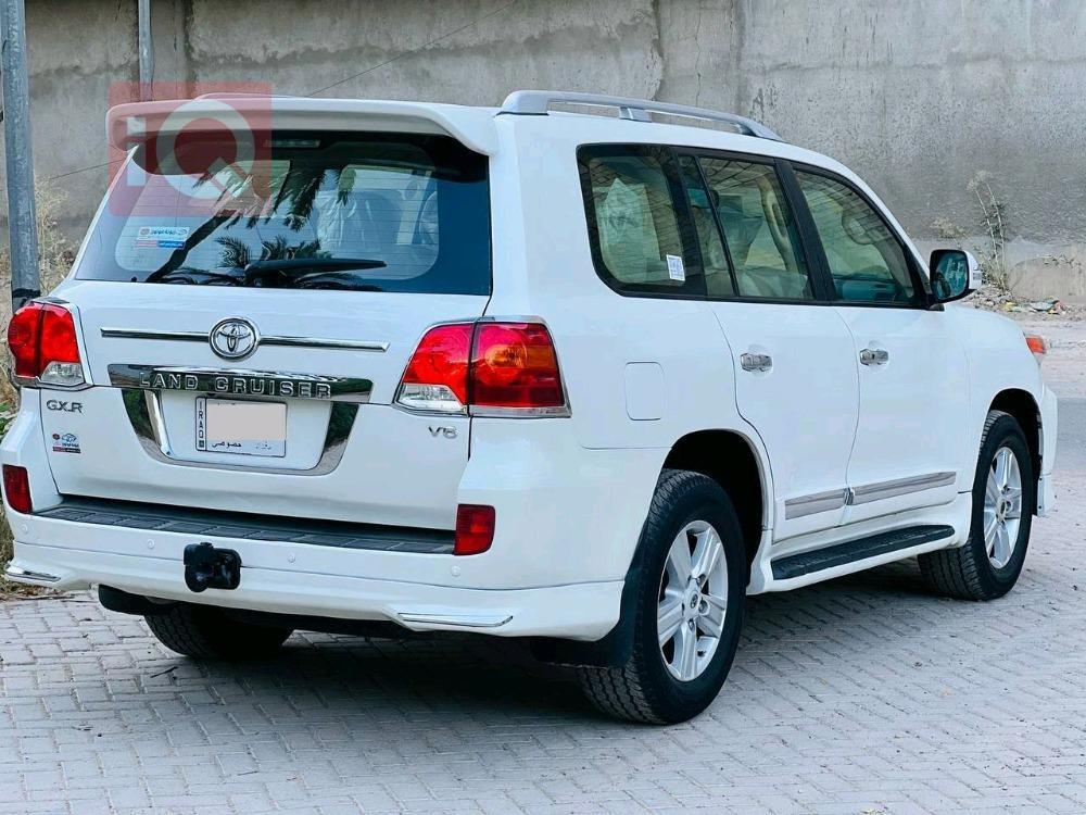 تويوتا لاندكروزر